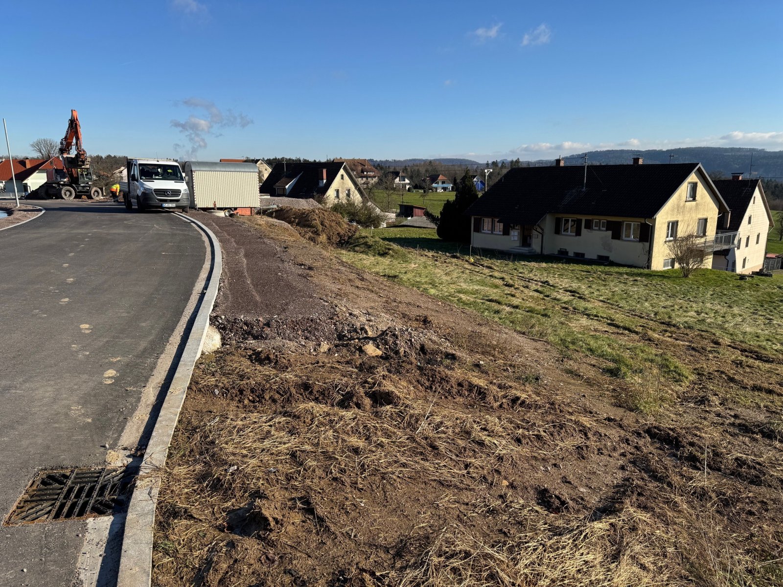 Strasse IM HAU